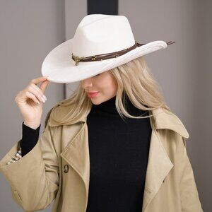 Beige Sueded Cowboy Hat Western Boho Cowgirl NWT